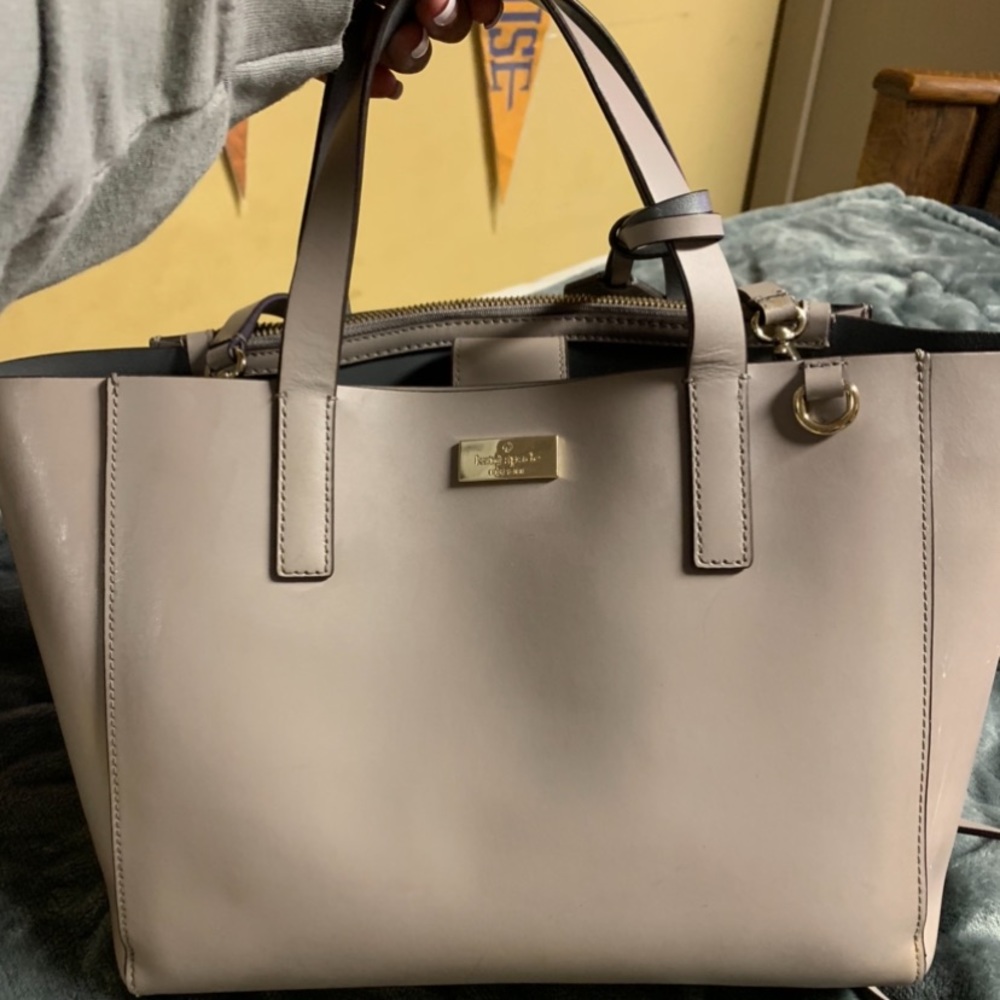 Kate spade purse